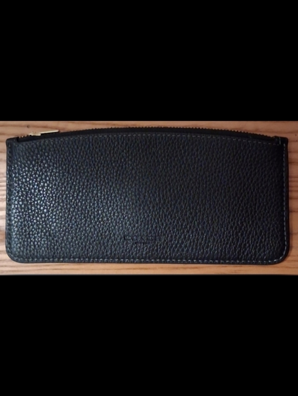 NWOT Coach Black Pebble Leather Casual Everyday Unisex Zip Card Holder Wallet